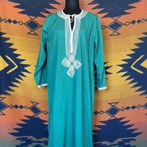 Vintage 90’s Kaftan Emerald Green & White Moroccan Caftan Maxi Dress. S/M.